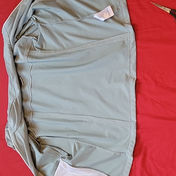 Women's Nike zip up top - Picture 12 of 13